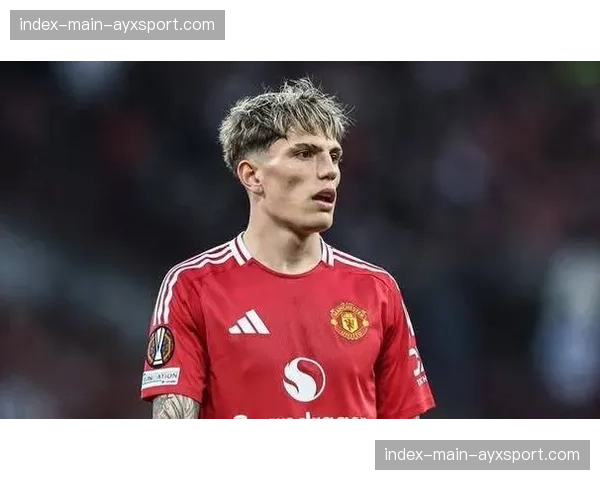 从重伤到回归：曼联边锋加纳乔讲述复健心路与赛季目标